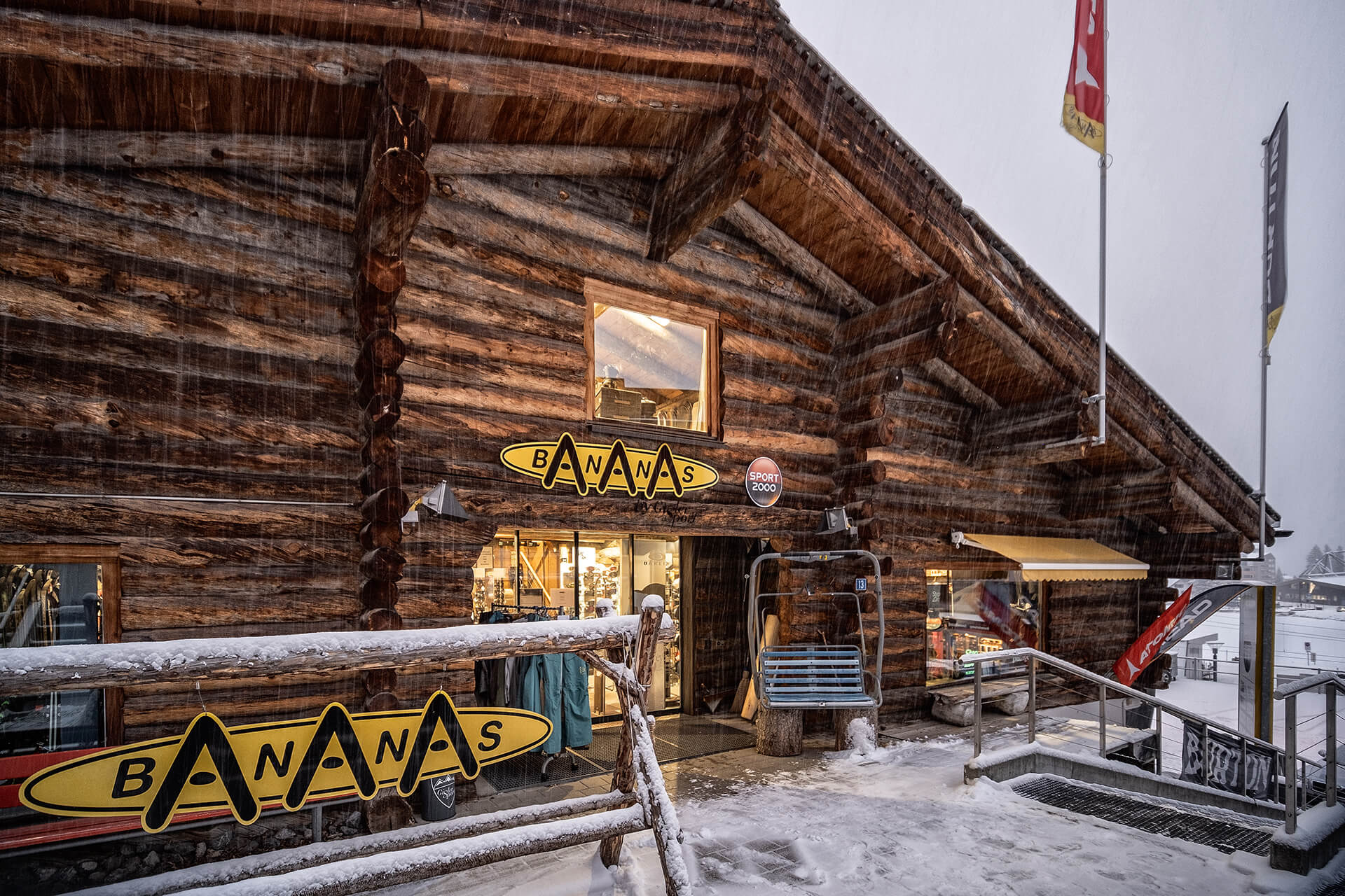 Bild von Bananas Skiverleih & Snowboard Center Arosa.