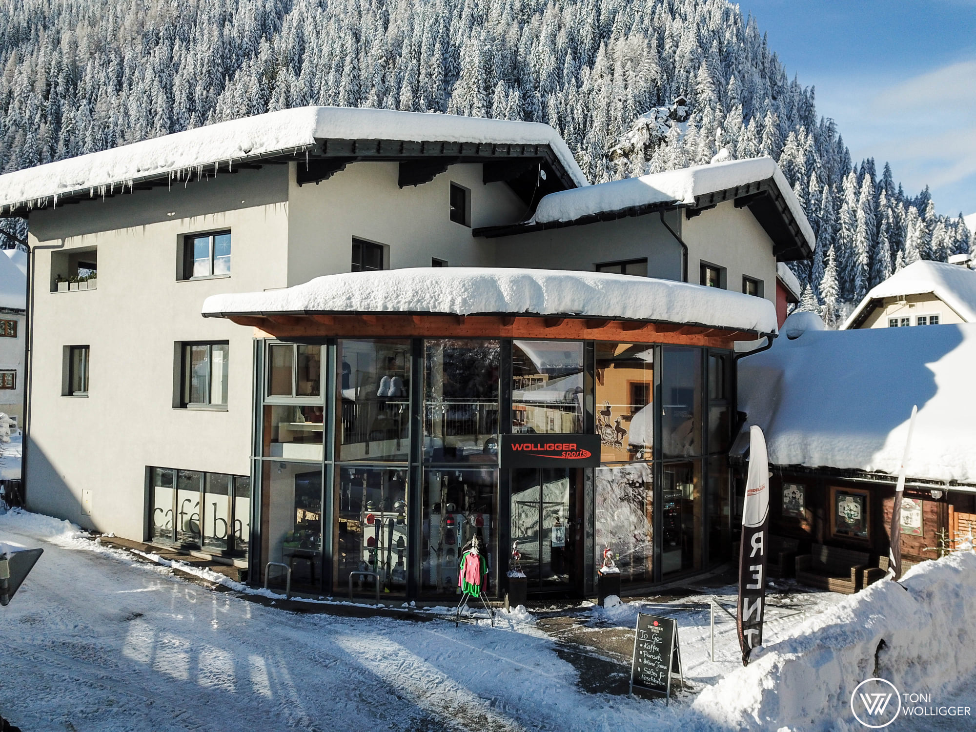 Image of Ski Rental Wolligger Sports KG Ankogel-Mallnitz.