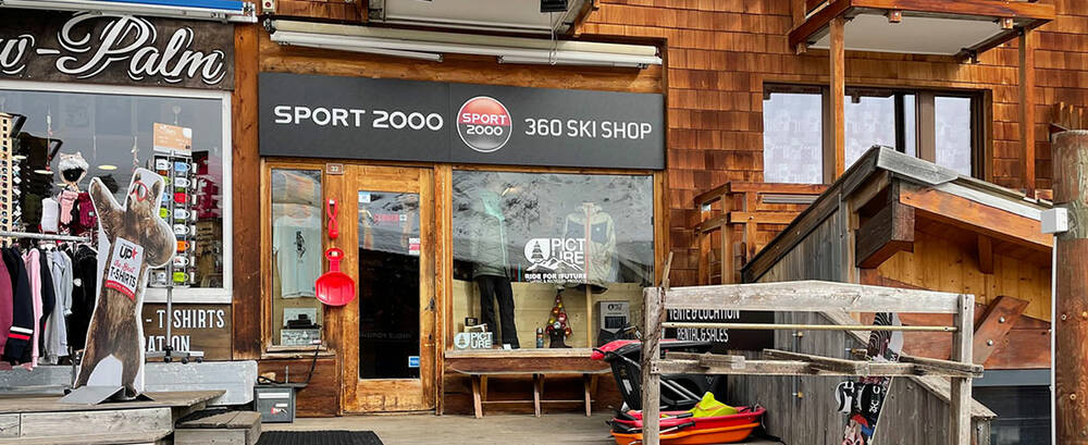 The outside of Ski Rental Sport 2000 360 Skishop Avoriaz.