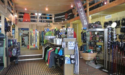 Picture of the Chamois Sport Ski Rental Shop in Crosets 2.