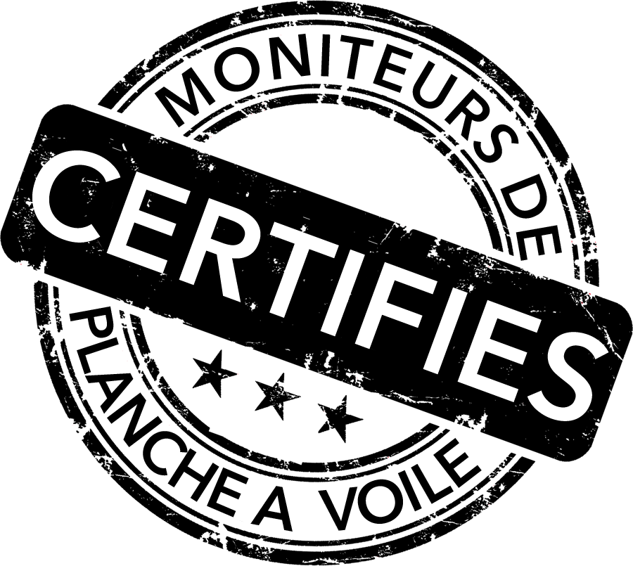 Ecole de planche à voile avec des moniteurs de planche à voile certifiés